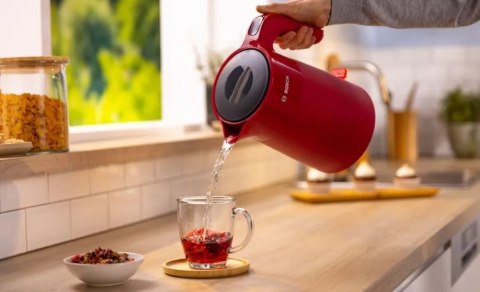 Czajnik 1,7l MyMoment TWK2M164 czerwony Czajnik 1,7l MyMoment TWK2M164 czerwony