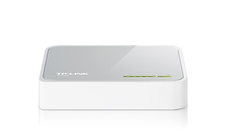 SF1005D switch L2 5x10/100 Desktop SF1005D switch L2 5x10/100 Desktop