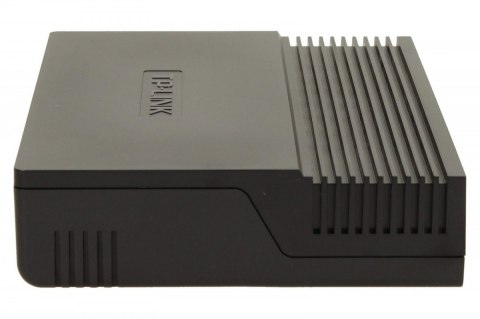 SF1016D switch L2 16x10/100 Desktop SF1016D switch L2 16x10/100 Desktop