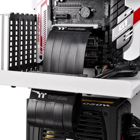 Riser TT Premium PCI-E 3.0 X16 Extender - 300mm Riser TT Premium PCI-E 3.0 X16 Extender - 300mm