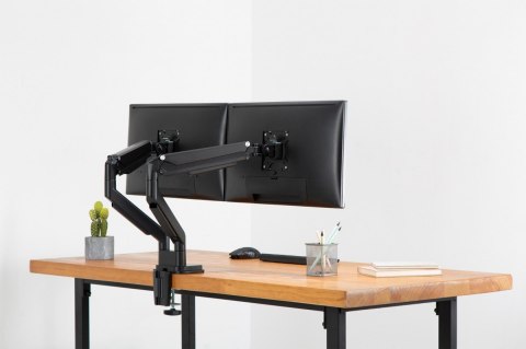 Ramię biurkowe podwójne z zaciskiem regulowane 2xLCD max. 32" max. 2x 9kg uchylno-obrotowe czarny Ramię biurkowe podwójne z zaciskiem regulowane 2xLCD max. 32" max. 2x 9kg uchylno-obrotowe czarny