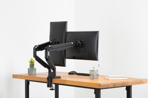 Ramię biurkowe podwójne z zaciskiem regulowane 2xLCD max. 32" max. 2x 9kg uchylno-obrotowe czarny Ramię biurkowe podwójne z zaciskiem regulowane 2xLCD max. 32" max. 2x 9kg uchylno-obrotowe czarny