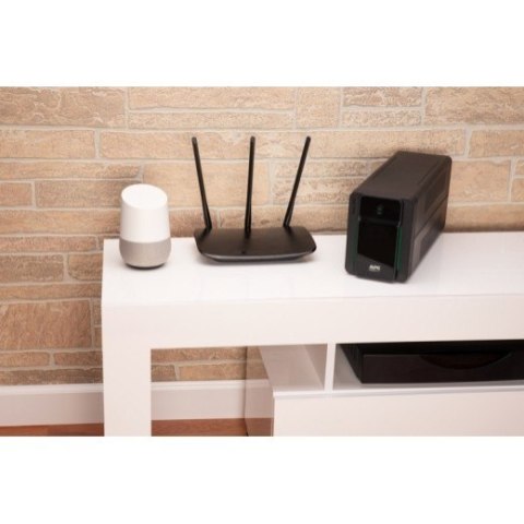 Zasilacz awaryjny BVX900LI Easy UPS 900VA, 230V, AVR, 4 IEC Zasilacz awaryjny BVX900LI Easy UPS 900VA, 230V, AVR, 4 IEC