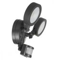 Ścienna lampa LED z czujnikiem PIR MCE368