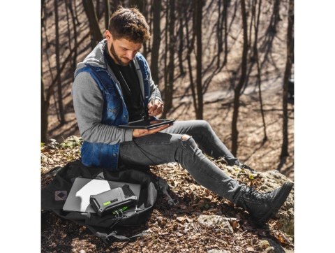 PowerBoost Car Jump Starter/Powerbank/Rozrusznik 16000 mAh 2000A PowerBoost Car Jump Starter/Powerbank/Rozrusznik 16000 mAh 2000A