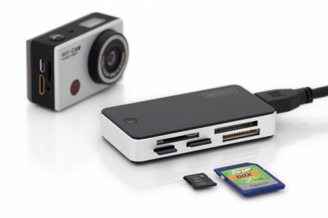 Czytnik kart 5-portowy USB 3.0 SuperSpeed, All-in-one, Czarno-srebrny Czytnik kart 5-portowy USB 3.0 SuperSpeed, All-in-one, Czarno-srebrny