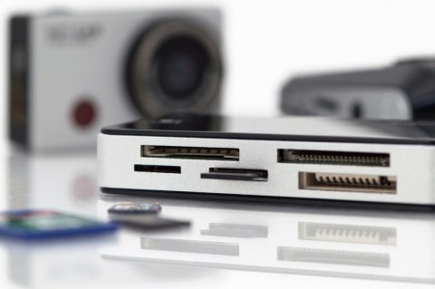 Czytnik kart 5-portowy USB 3.0 SuperSpeed, All-in-one, Czarno-srebrny Czytnik kart 5-portowy USB 3.0 SuperSpeed, All-in-one, Czarno-srebrny