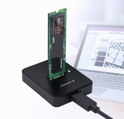 Stacja dokujaca dysków M.2 SATA i NVME USB-C Stacja dokujaca dysków M.2 SATA i NVME USB-C