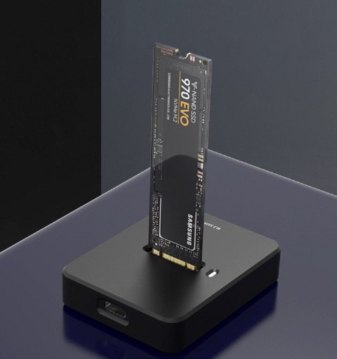 Stacja dokujaca dysków M.2 SATA i NVME USB-C Stacja dokujaca dysków M.2 SATA i NVME USB-C