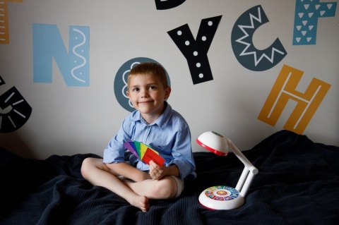 Zestaw edukacyjny Hi Tech Moja lampka edukacyjna Zestaw edukacyjny Hi Tech Moja lampka edukacyjna