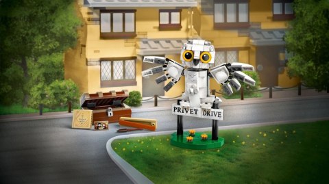 Klocki Harry Potter 76425 Hedwiga z wizytą na ul. Privet Drive 4 Klocki Harry Potter 76425 Hedwiga z wizytą na ul. Privet Drive 4