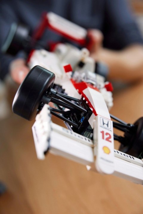 Klocki Icons 10330 McLaren MP4/4 i Ayrton Senna Klocki Icons 10330 McLaren MP4/4 i Ayrton Senna