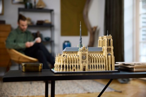 Klocki Architecture 21061 Notre-Dame w Paryżu Klocki Architecture 21061 Notre-Dame w Paryżu