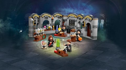Klocki Harry Potter 76431 Zamek Hogwart Zajecia z eliksirów Klocki Harry Potter 76431 Zamek Hogwart Zajecia z eliksirów