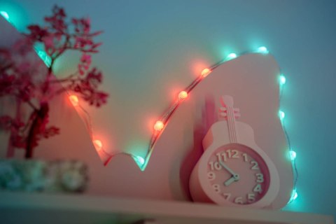 Inteligentne lampki dekoracyjne Strings USB-C (Candies) 200 LED RGB, serca, zielony przewód, 12 m Inteligentne lampki dekoracyjne Strings USB-C (Candies) 200 LED RGB, serca, zielony przewód, 12 m