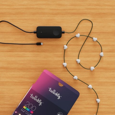 Inteligentne lampki dekoracyjne Strings USB-C (Candies) 200 LED RGB, serca, zielony przewód, 12 m Inteligentne lampki dekoracyjne Strings USB-C (Candies) 200 LED RGB, serca, zielony przewód, 12 m