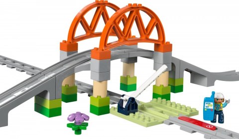 Klocki DUPLO 10426 Most i tory kolejowe - zestaw rozszerzający Klocki DUPLO 10426 Most i tory kolejowe - zestaw rozszerzający