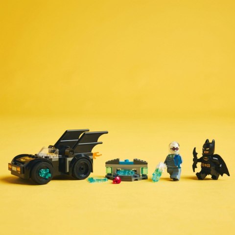 Klocki Super Heroes 76301 Batman i Batmobil kontra Mr. Freeze Klocki Super Heroes 76301 Batman i Batmobil kontra Mr. Freeze